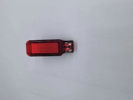 Chất lượng ổn định Màu đỏ Đèn trang trí cửa Đèn trang trí cửa 4 X OE: 8KD947411