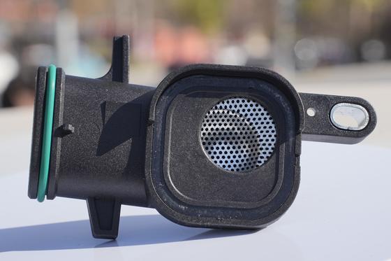 Máy bơm dầu máy ống thu cho BMW N20 2010-2018 OE#11417589016 Màu đen